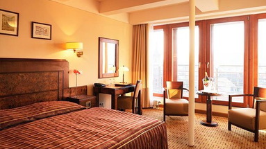 Best Western Premier Majestic Plaza