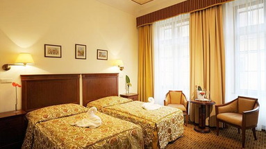 Best Western Premier Majestic Plaza