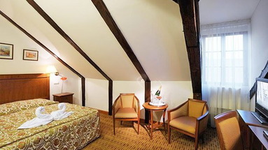 Best Western Premier Majestic Plaza