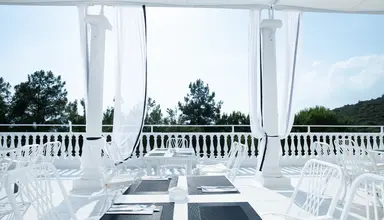 Bianco Olympico