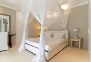 Billionaire Resort & Retreat
