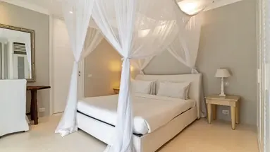 Billionaire Resort & Retreat
