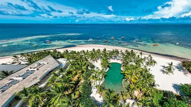 Billionaire Resort & Retreat