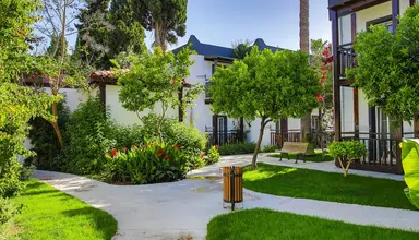 Bitez Garden Life