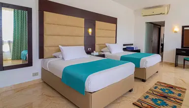 Blend Elphistone Resort
