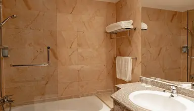 Blend Elphistone Resort