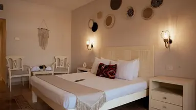 Blend Elphistone Resort