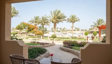 Blend Elphistone Resort
