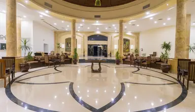 Blend Elphistone Resort