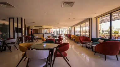Blend Elphistone Resort