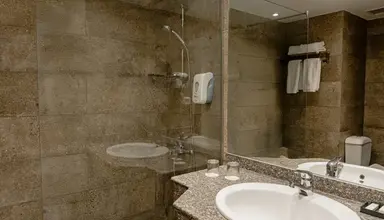 Blend Elphistone Resort