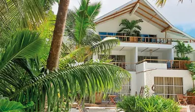 Bliss Praslin