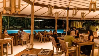 Bliss Praslin