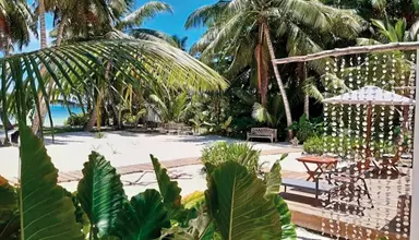 Bliss Praslin