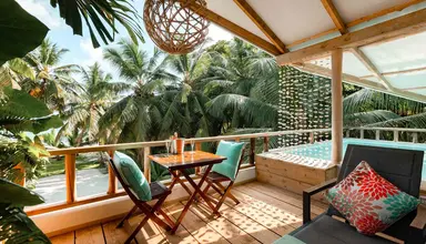 Bliss Praslin