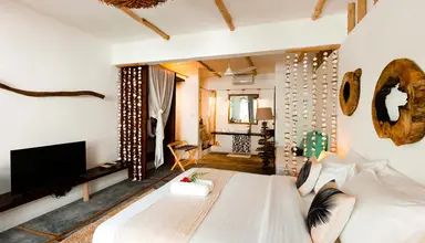 Bliss Praslin