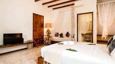 Bliss Praslin