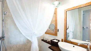 Bliss Praslin