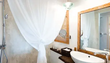 Bliss Praslin