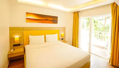 Bloom Suites