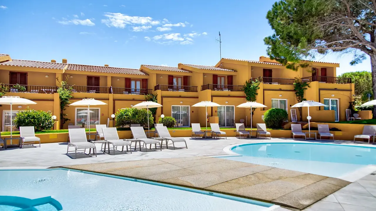 Blu Hotel Laconia Village