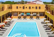 Blu Hotel Laconia Village