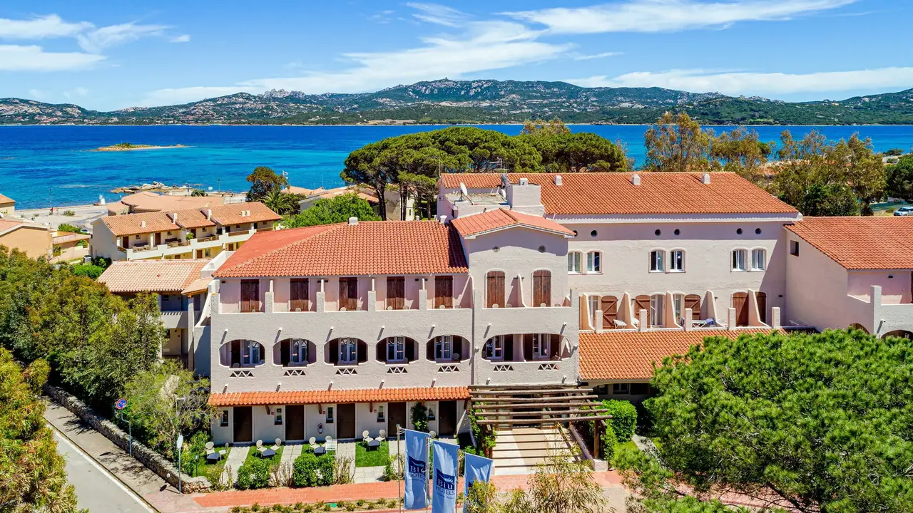 Blu Hotel Laconia Village