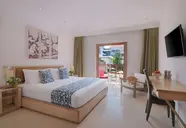 Blu - Zea Resort by Double Six