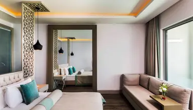 Blue Dreams Resort 