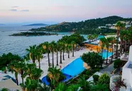 Blue Dreams Resort 