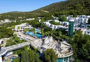 Blue Dreams Resort 