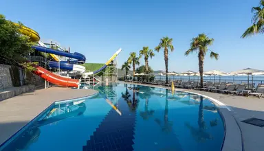 Blue Dreams Resort 