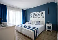 Blue Dreams Resort 