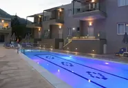 Blue Horizon Apartments