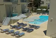 Blue Horizon Apartments