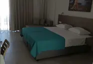 Blue Horizon Apartments