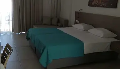 Blue Horizon Apartments
