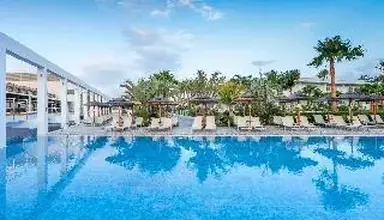Blue Lagoon Resort