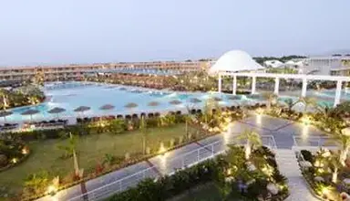 Blue Lagoon Resort