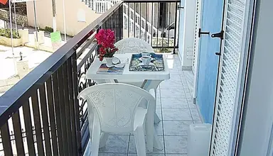 Blue Lake Apartments