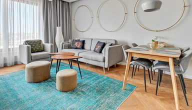 Blue Mandarin Riverside