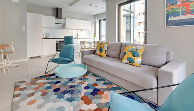 Blue Mandarin Riverside
