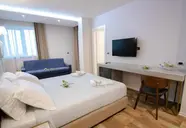 Blue Marine (Durres)