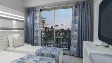 Blue Marlin Deluxe Spa & Resort