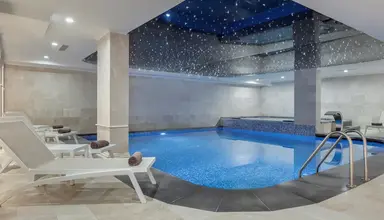 Blue Marlin Deluxe Spa & Resort