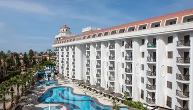Blue Marlin Deluxe Spa & Resort