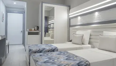 Blue Marlin Deluxe Spa & Resort