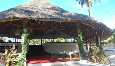 Blue Moon Resort