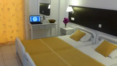 Blue nest kos