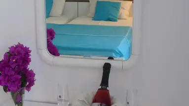 Blue nest kos
